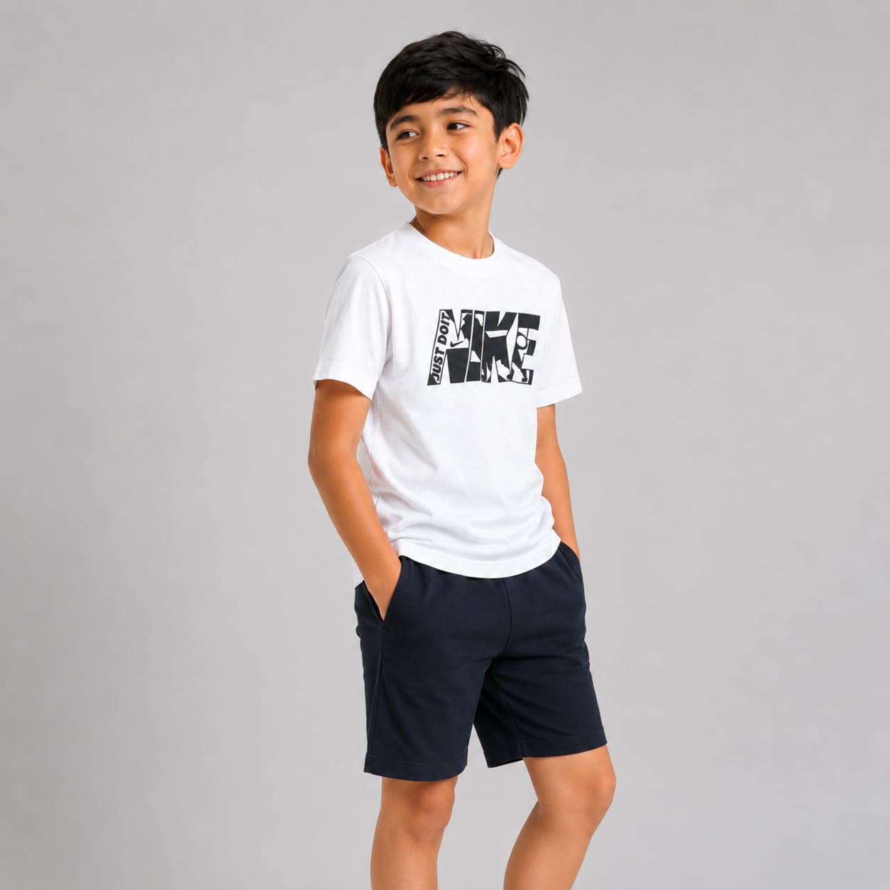 Nike Premium White Graphic Cotton T-Shirt